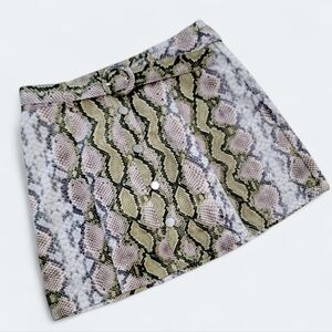 Le Lis Stylish Snake Print Faux Leather Skirt With Belt Size Medium Green Pink